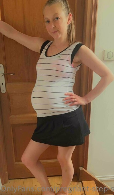 Pregnantstepsister