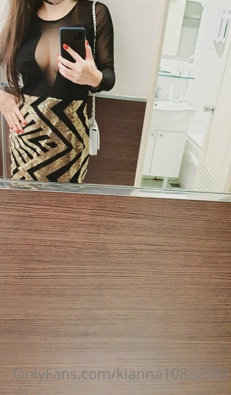 Kianna10832587