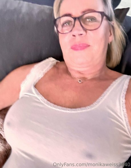 Monikaweiss3040