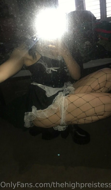 Thehighpreistess