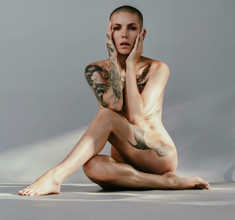 Skylar Grey