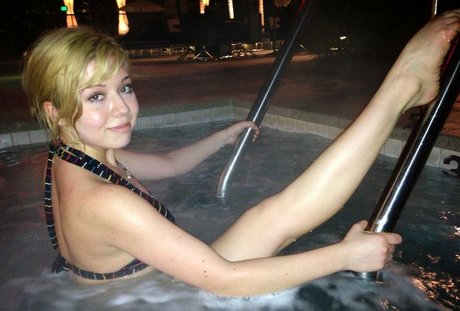 Jennette Mccurdy
