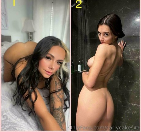 Carlycakesxo