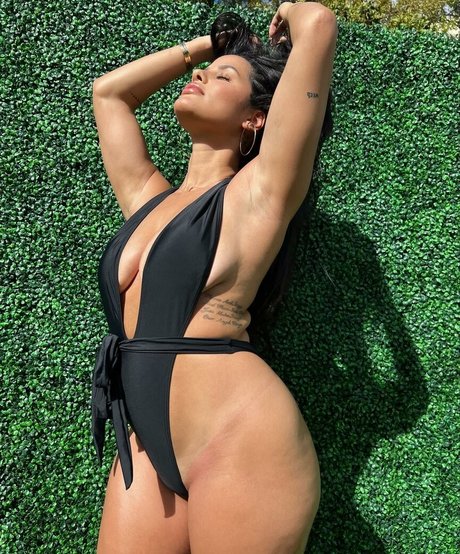 Katya Elise Henry