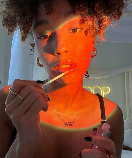 Tazsangelsuncensored