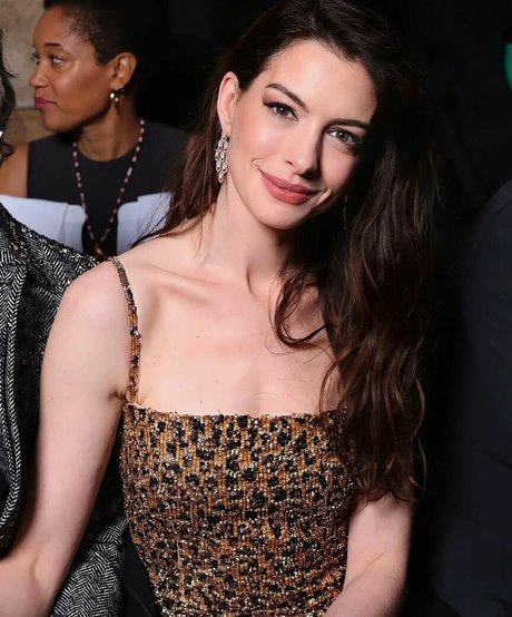 Anne Hathaway