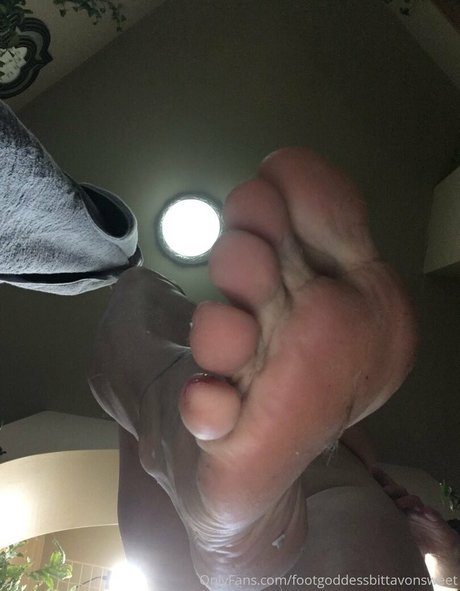 Footgoddessbittavonsweet