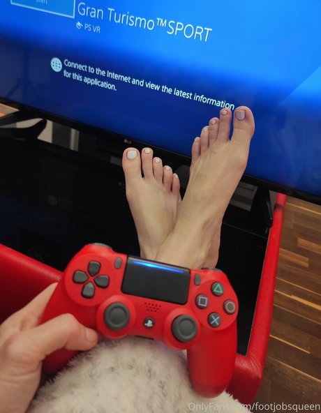 Footjobsqueen