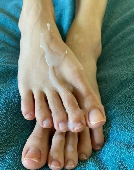 Myposedtoes