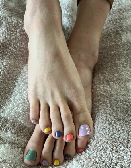 Myposedtoes