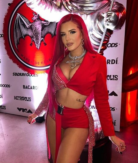 Justina Valentine