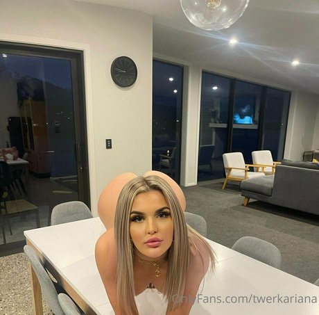 Twerkariana
