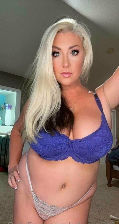 Nitamarie1