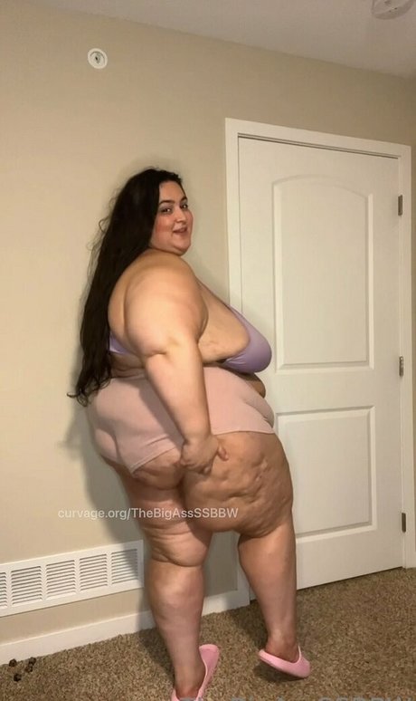 Thebigassssbbw1