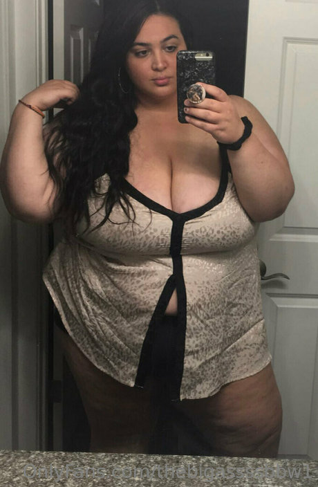 Thebigassssbbw1