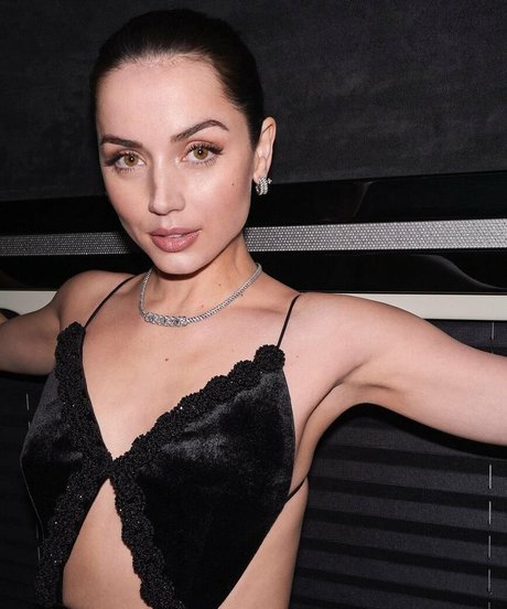Ana De Armas