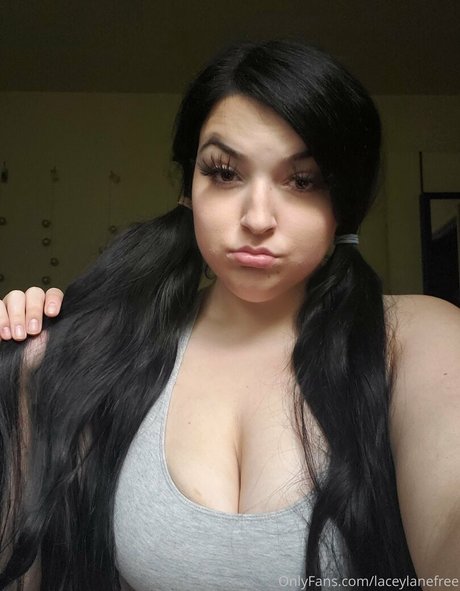 Laceylanefree