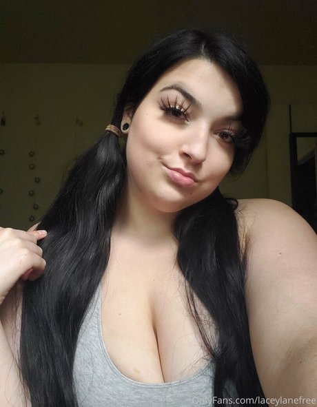 Laceylanefree