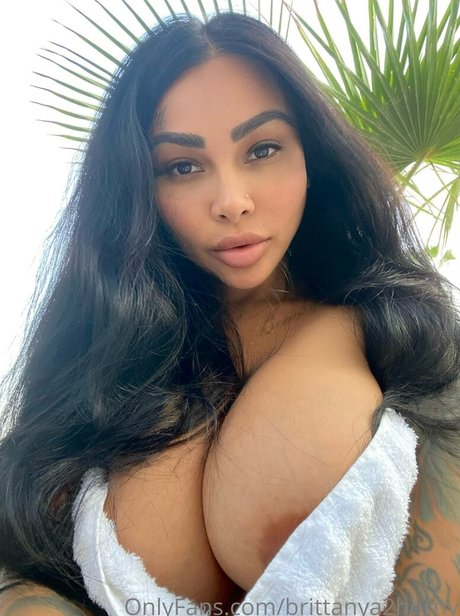 Brittanya2horny