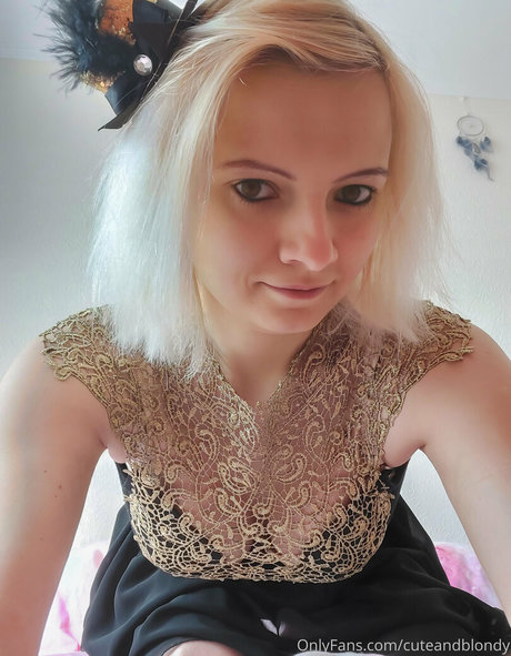 Cuteandblondy
