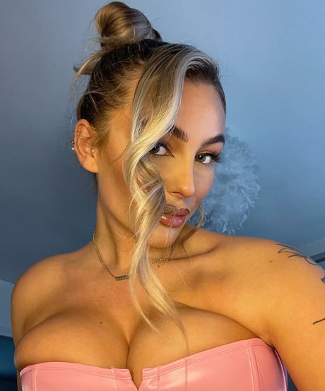 Danielle Tilly Wright