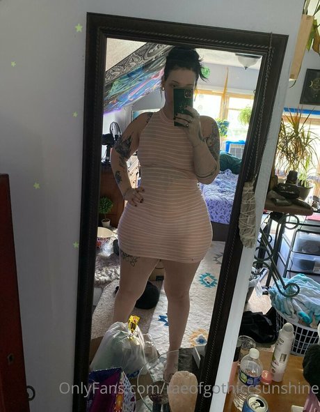 Raeofgothiccsunshine