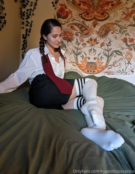 Hypnoticsorceress