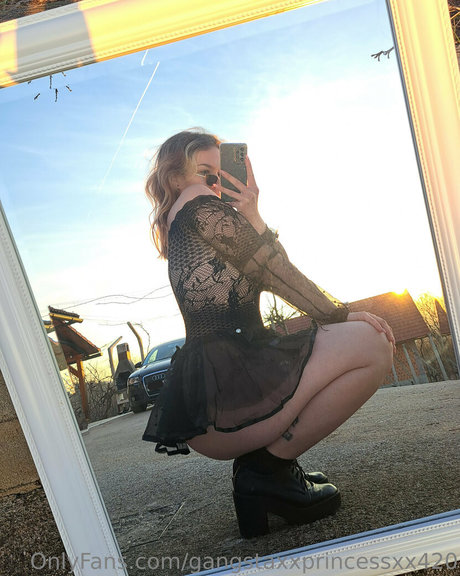Gangstaxxprincessxx420