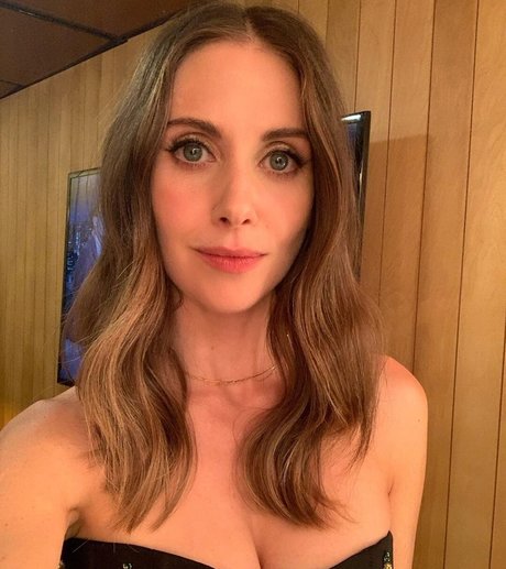 Alison Brie