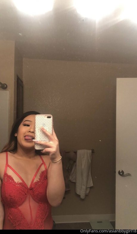 Asianbbygirl18