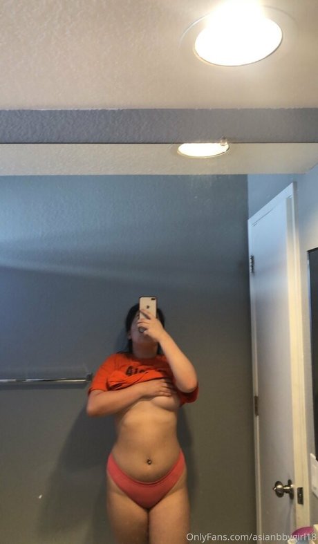 Asianbbygirl18