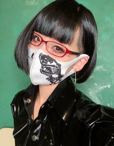 Eri Kitami