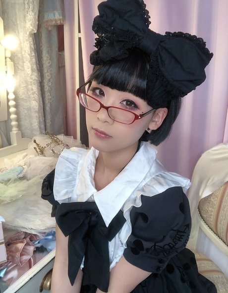Eri Kitami
