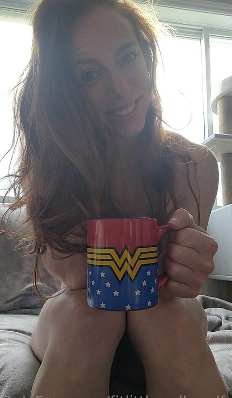 Fitlittleredheadfree