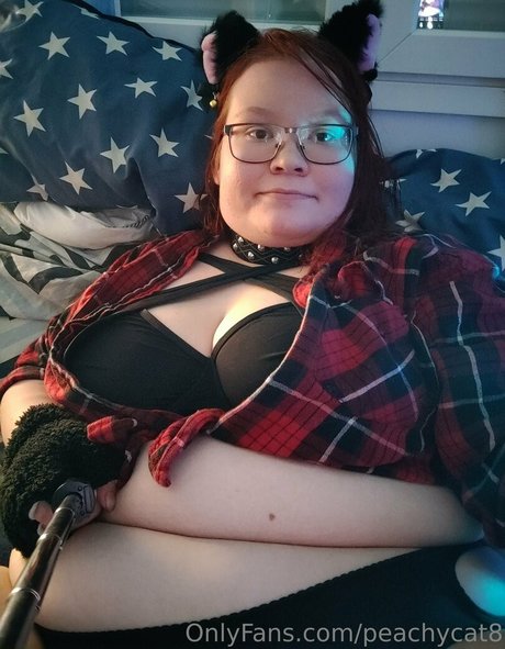 Peachycat8