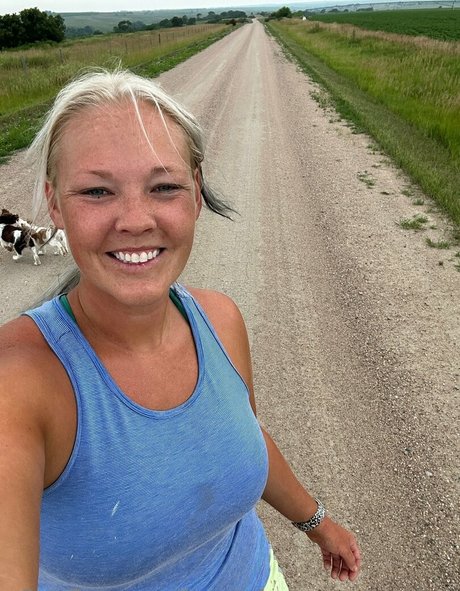 Femalefarmerrancherfree