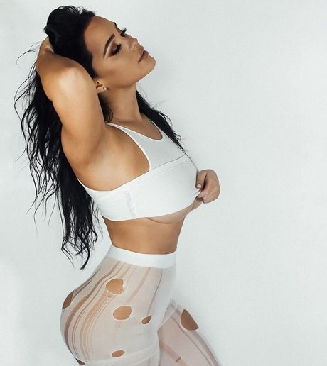 Sarah Love Macdonald