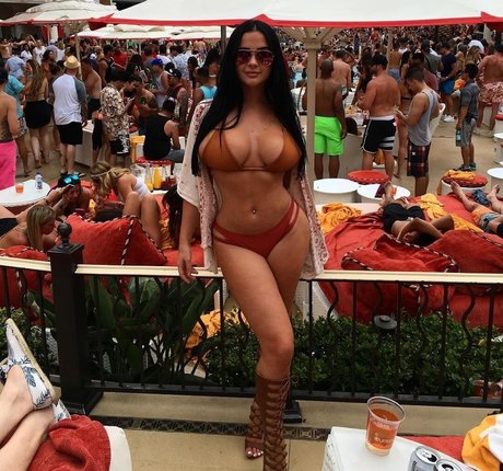 Sarah Love Macdonald