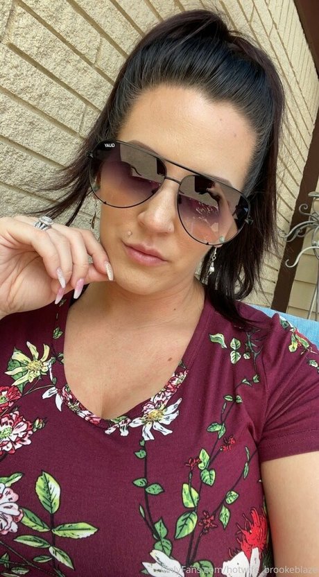 Hotwifebrookeblaze