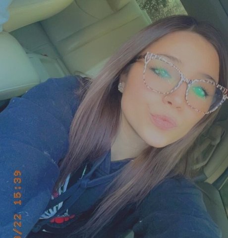 Show Your Girlfriend