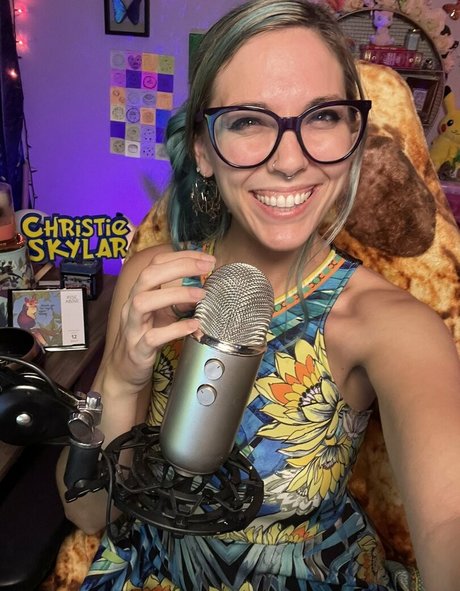 Christie Skylar