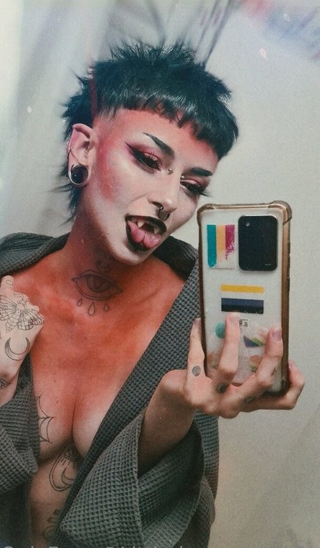 Littledemonwitchfree