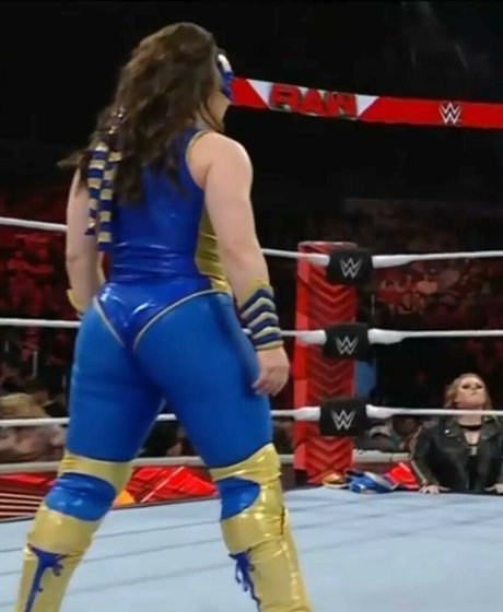 Nikki Cross