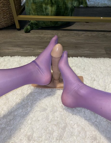 Pantyhoseprincess99
