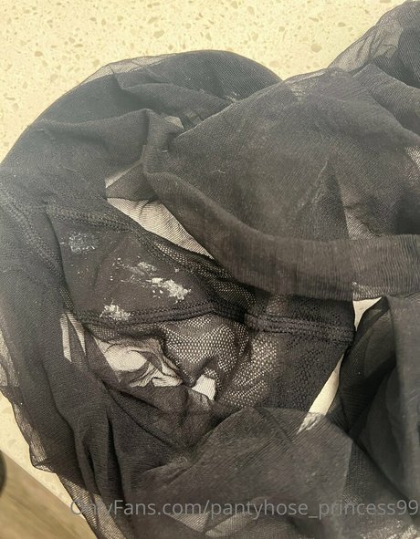 Pantyhoseprincess99