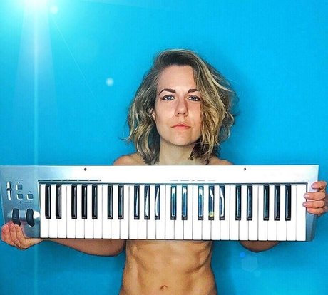 Ali Spagnola
