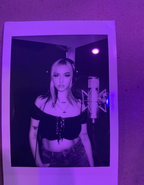 Mollyomaliamollyomaliaaa