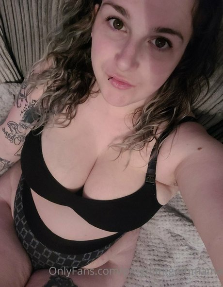 Pregnantmamamsalicefury