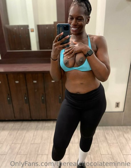 Therealchocolateminnie