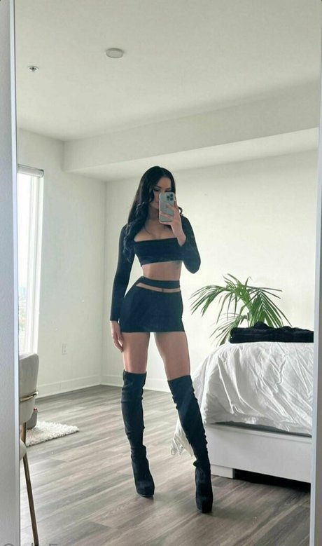 Samanthasummersofficial